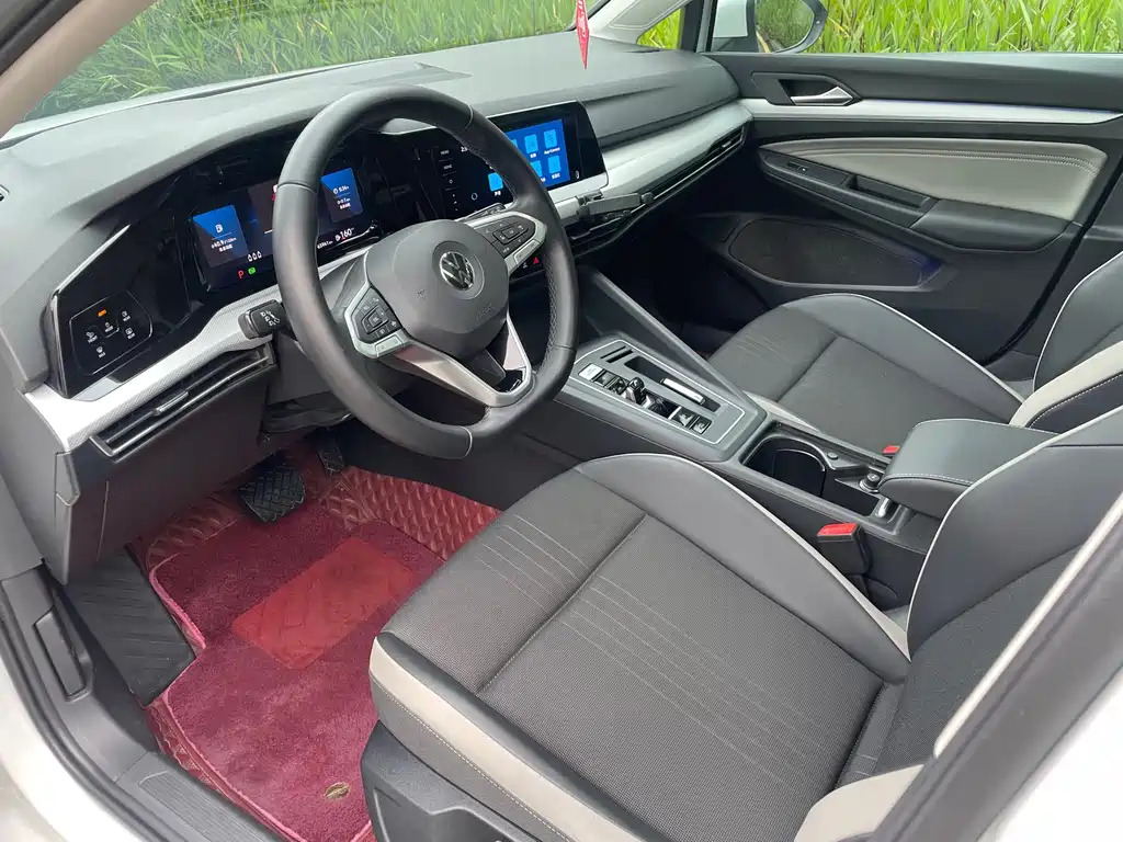 Volkswagen Golf 2021 280TSI DSG 30