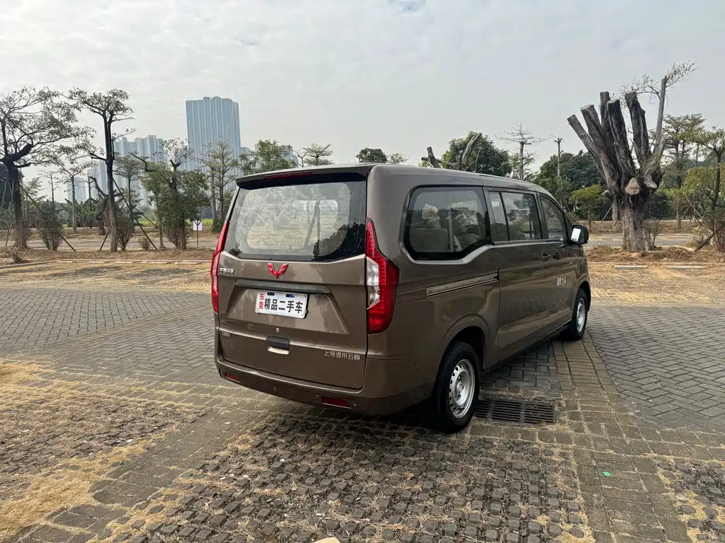 WULING WULING JOURNEY CLASSIC