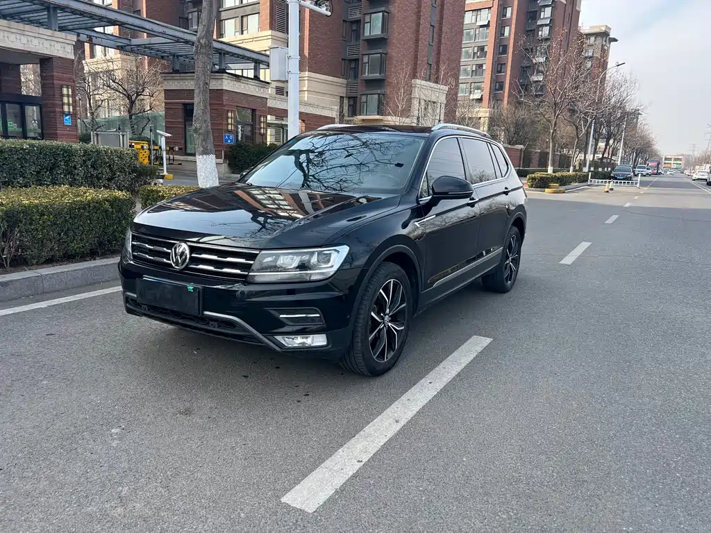 Volkswagen Tiguan L 2020