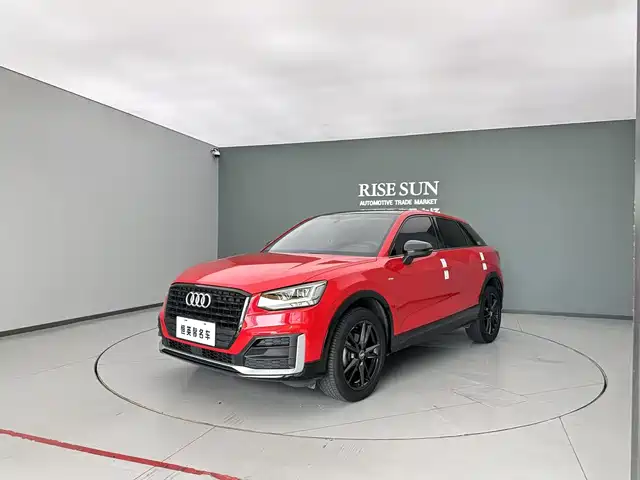 AUDI  Q2L 2019