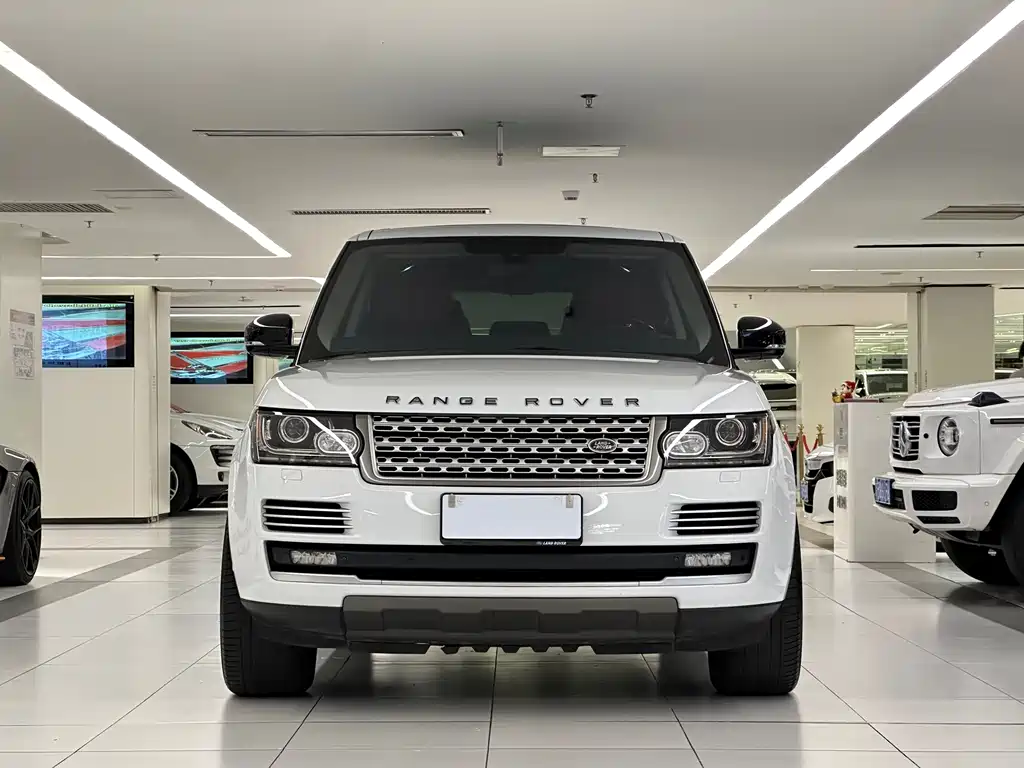 Land Rover Range Rover — миниатюра 2
