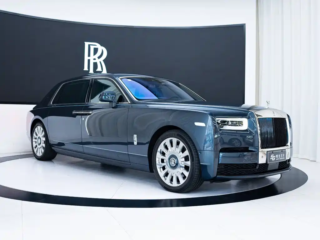 Rolls-Royce Phantom — миниатюра 3