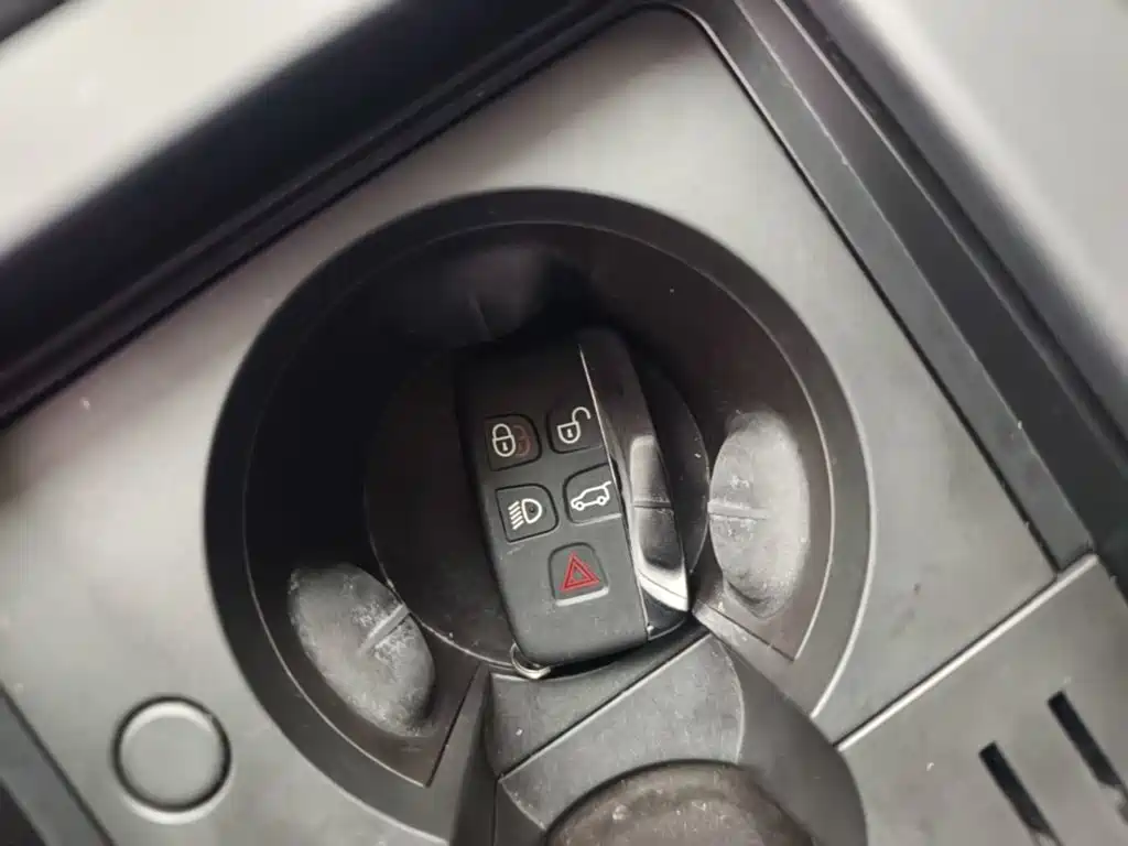 Land Rover Discovery Sport — миниатюра 9
