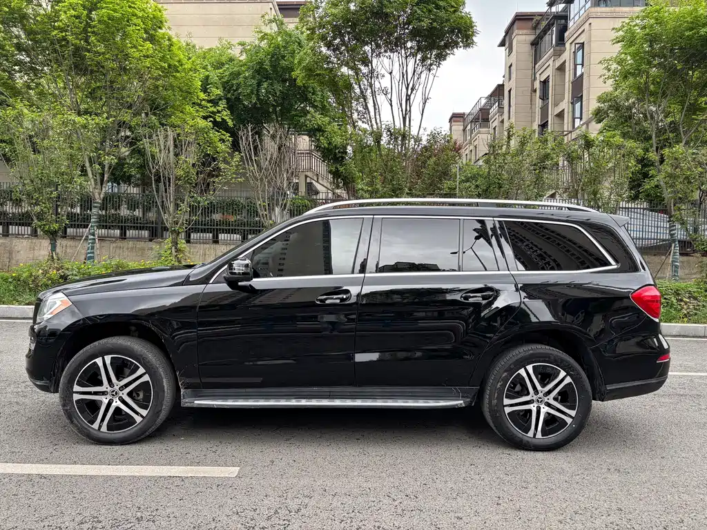 Mercedes-Benz GL-Class — миниатюра 4
