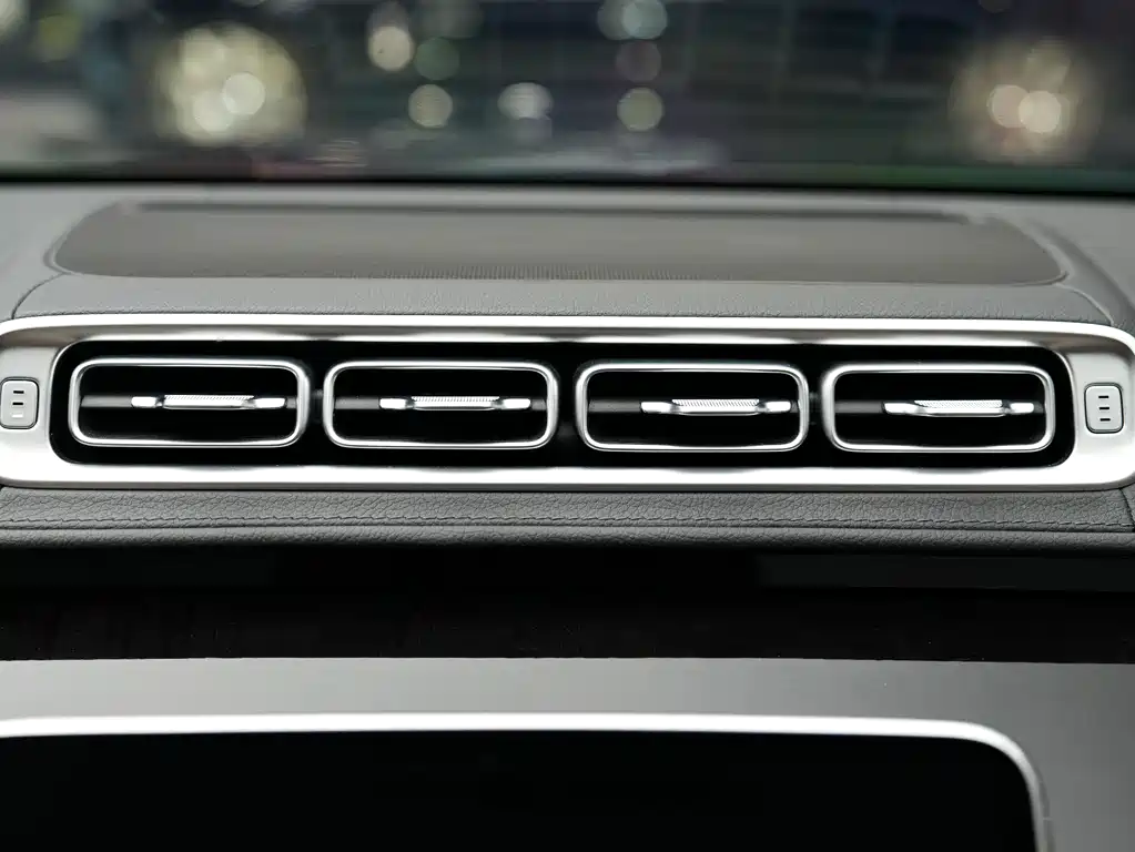 Mercedes-Benz S-Class — миниатюра 15