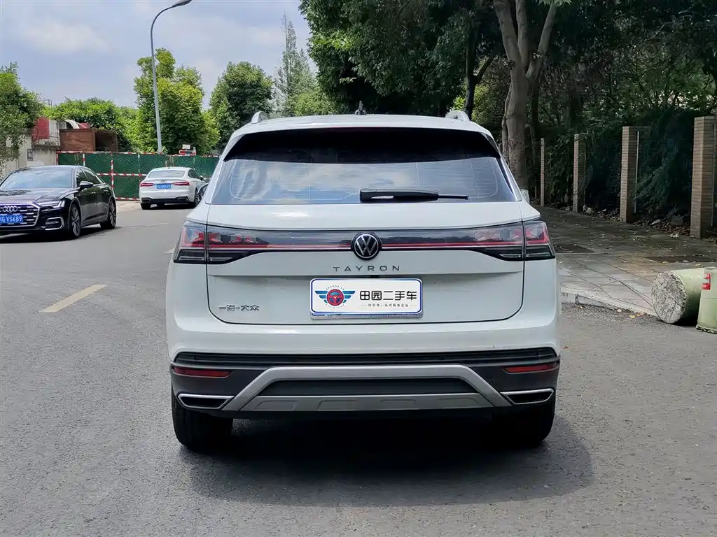 Volkswagen Tayron 2026 3000 300TSI