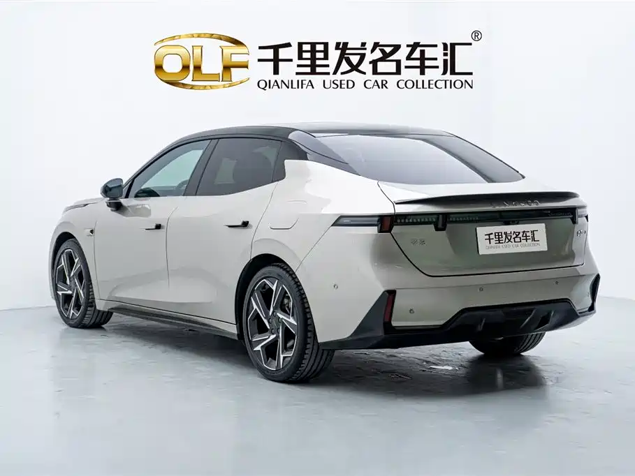 Lynk & Co 07 EM-P 2024 EM-P 126 Ultra