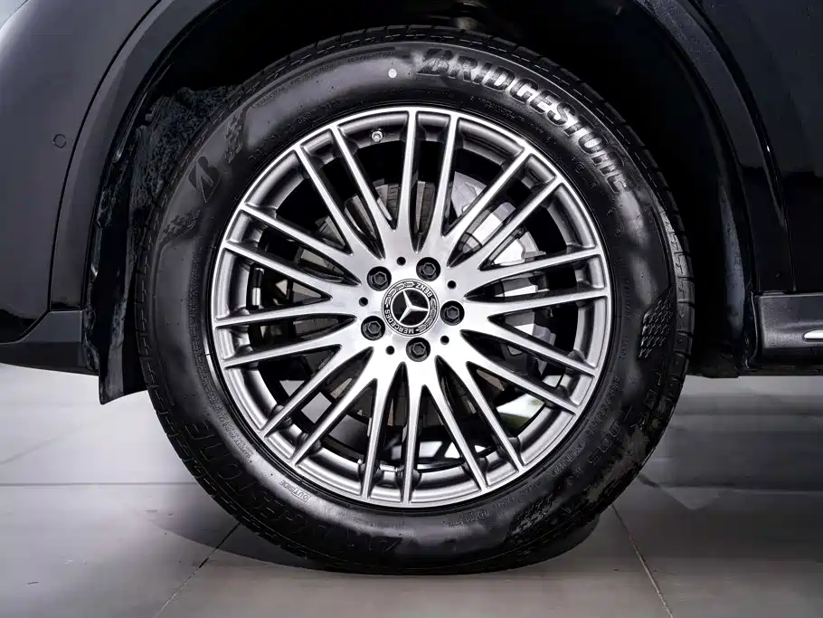 Mercedes-Benz GLC — миниатюра 12