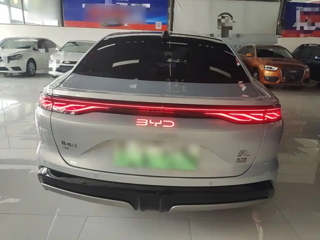 BYD Han L — миниатюра 6