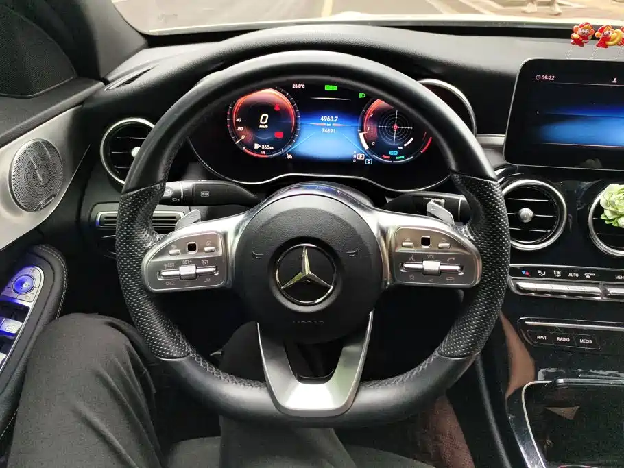 Mercedes-Benz C-Class — миниатюра 15