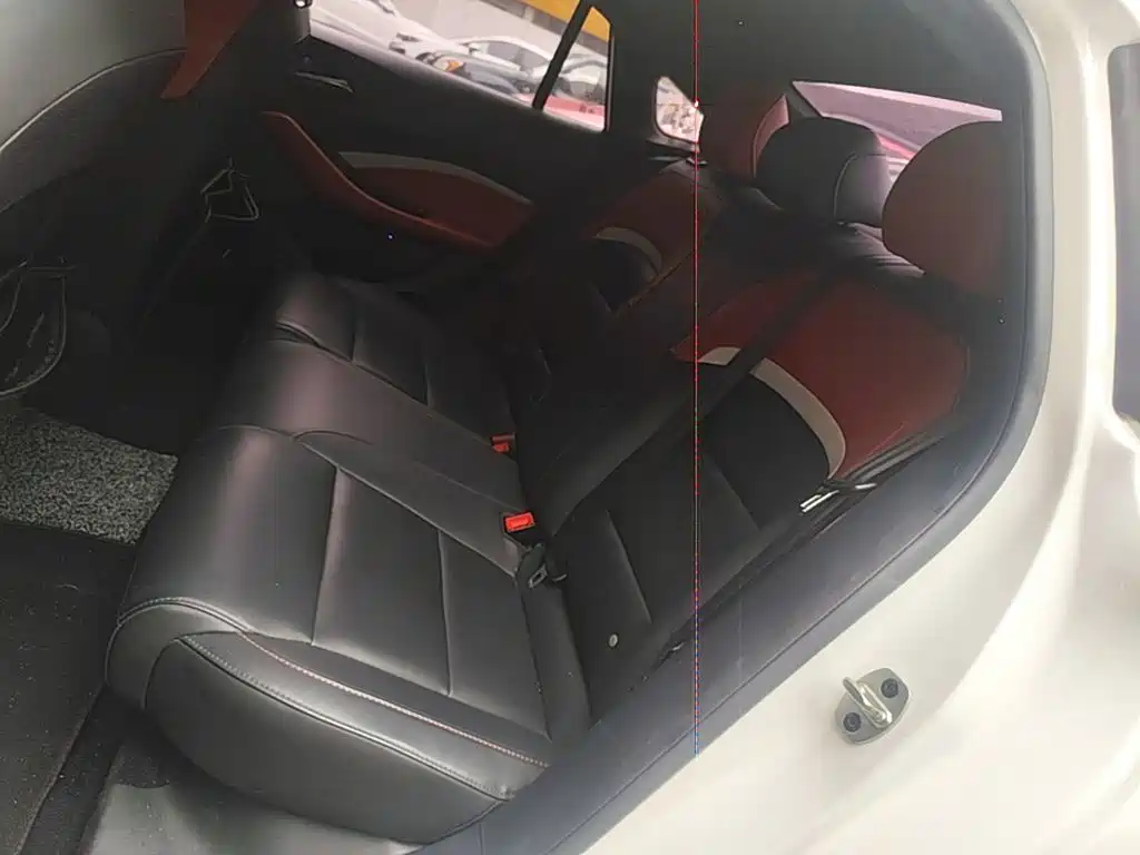MG MG5 — миниатюра 17