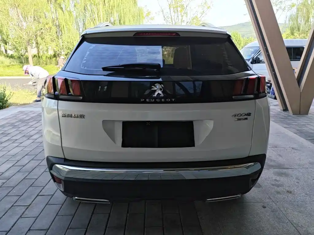 Peugeot 4008 — миниатюра 6