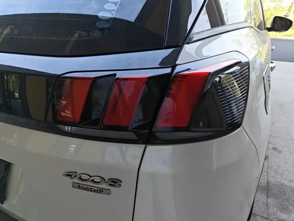Peugeot 4008 — миниатюра 8