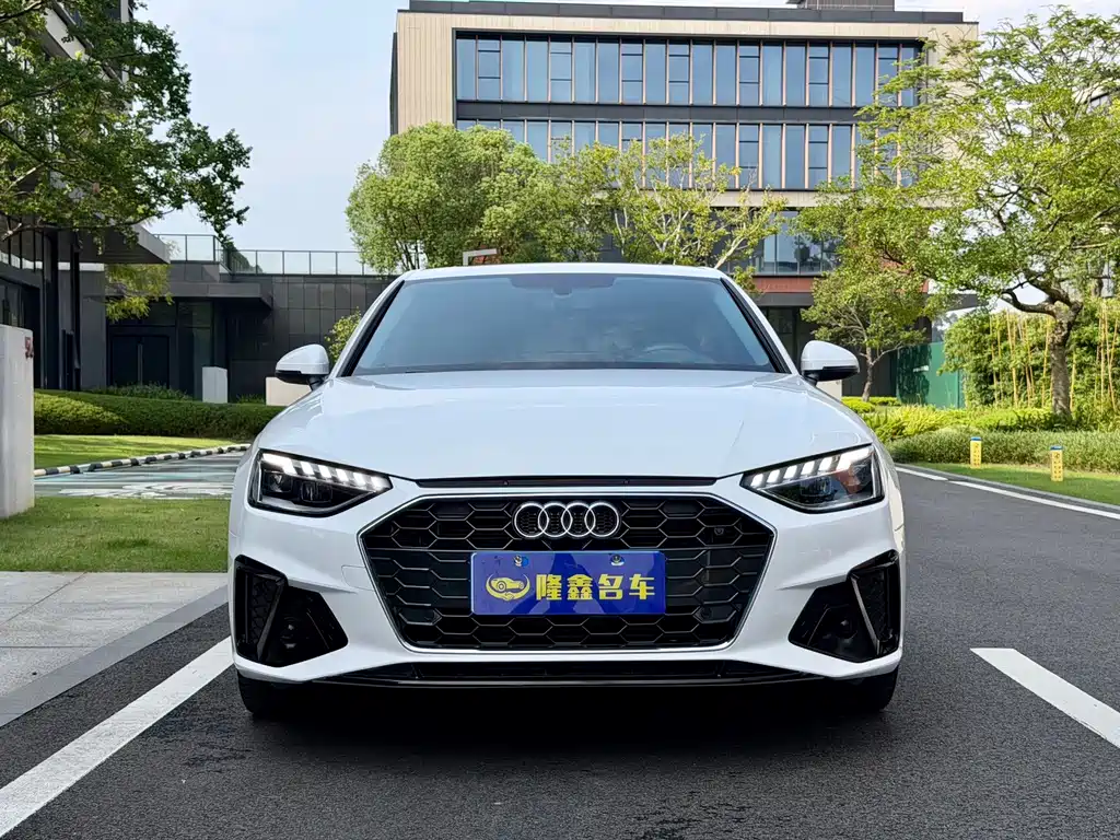 Audi A4L — миниатюра 2