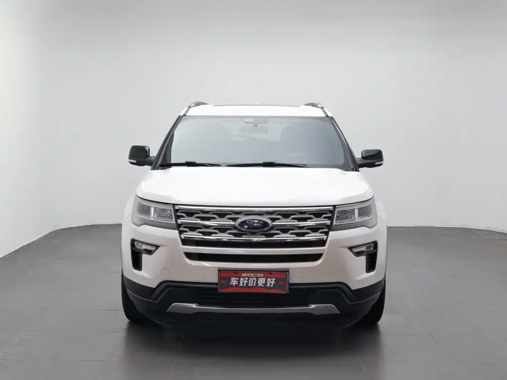 Ford Explorer (Import) — миниатюра 3