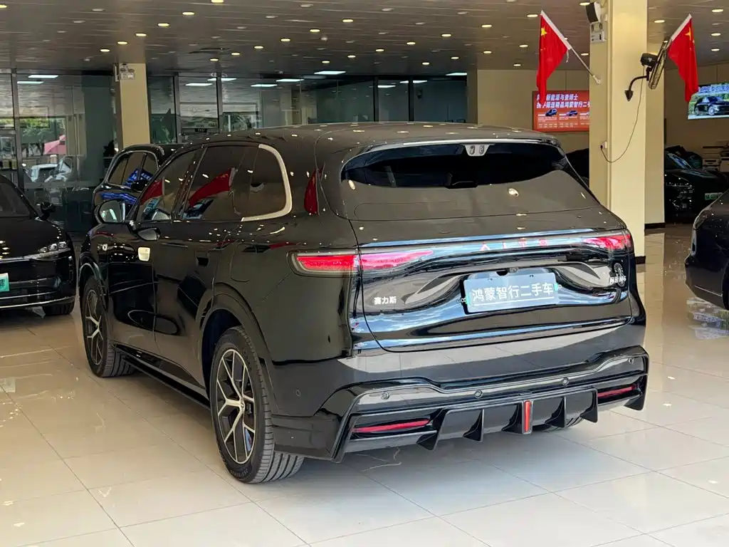 AITO AITO M6 — миниатюра 6