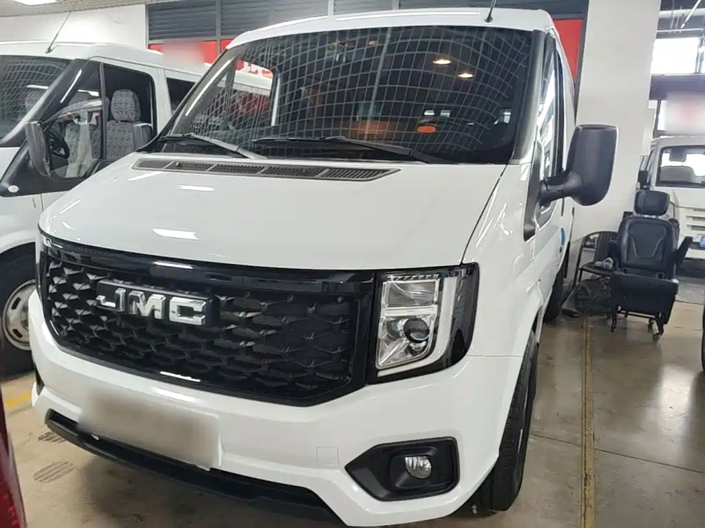 JMC JMC Fushun — миниатюра 3