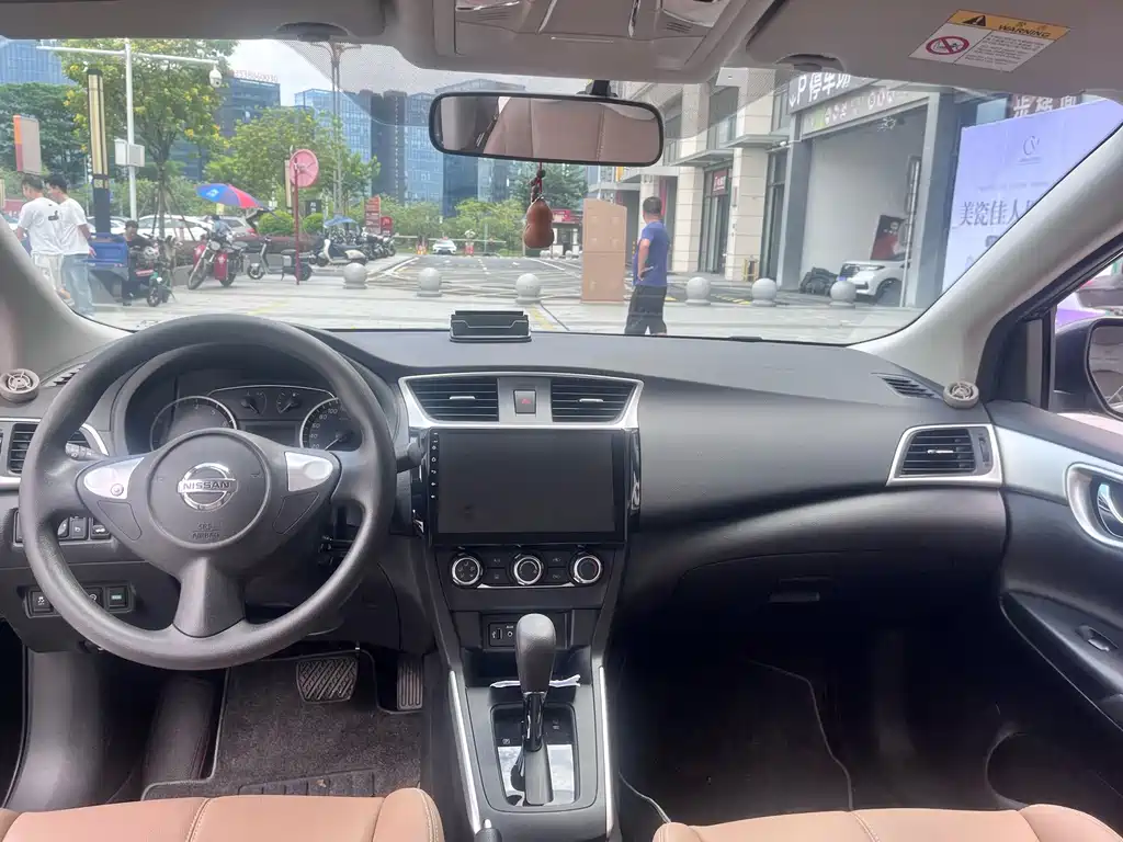 Nissan Sylphy — миниатюра 9