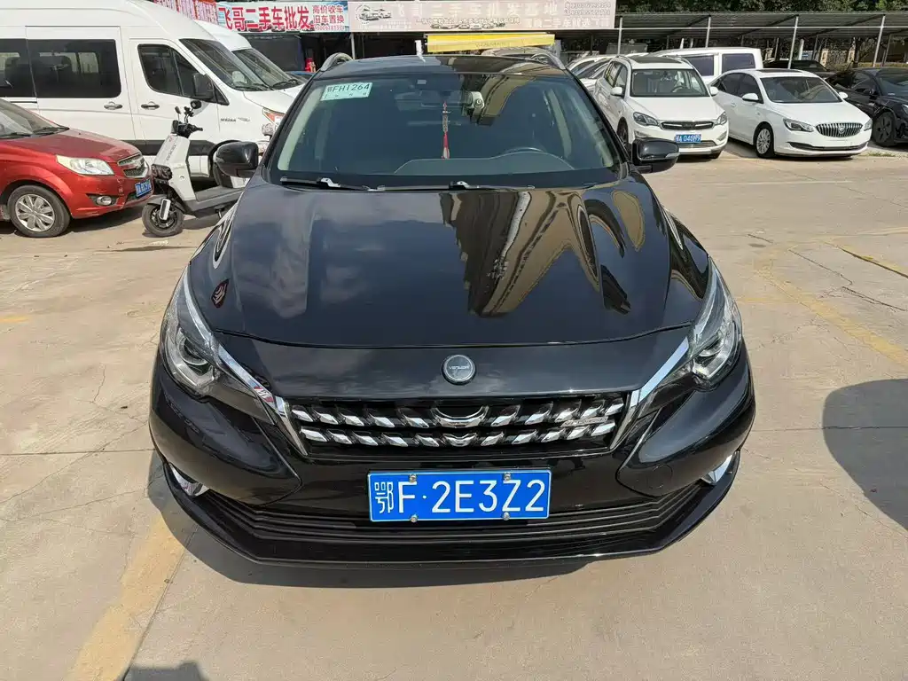 Venucia T90 — миниатюра 2