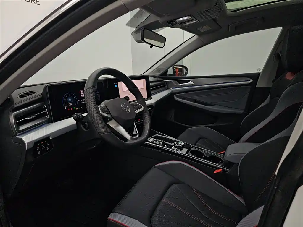 Volkswagen Lamando 2025 L 280TSI DSG
