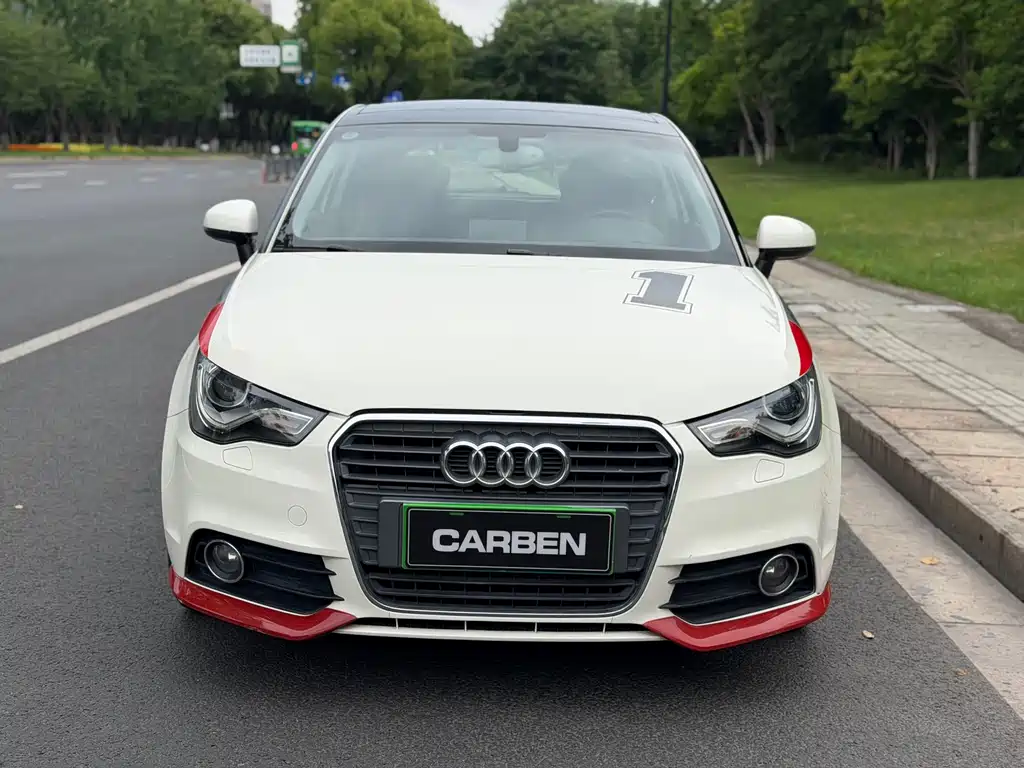 Audi A1 2013 30 TFSI Ego plus