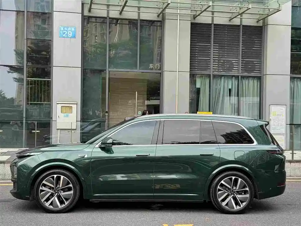 Li Auto Li L9 — миниатюра 2