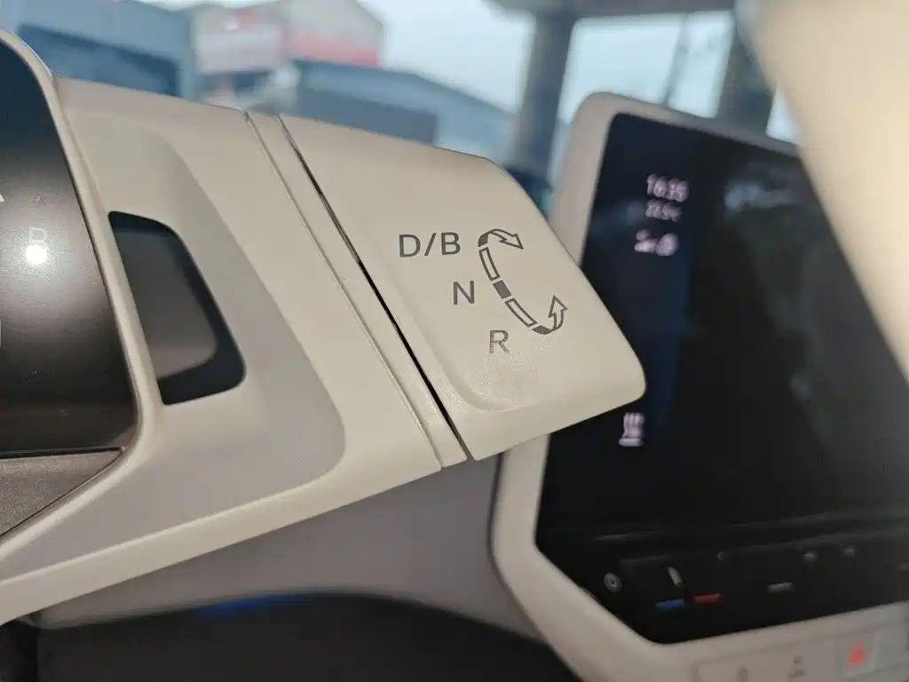 Volkswagen ID.3 — миниатюра 10
