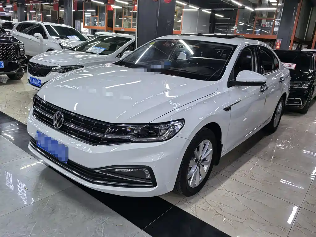 Купить Volkswagen Bora