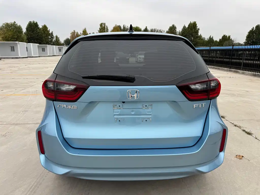 Honda Fit — миниатюра 5