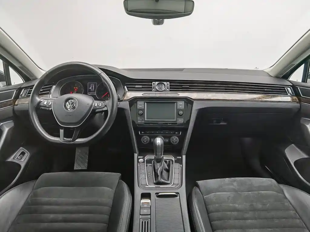 Volkswagen Magotan — миниатюра 5