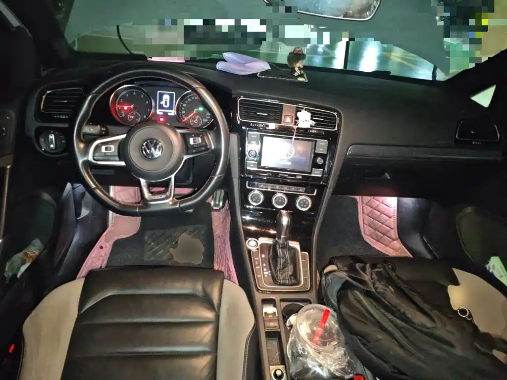 Volkswagen Golf — миниатюра 5