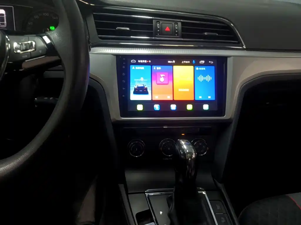 Volkswagen Lamando — миниатюра 13