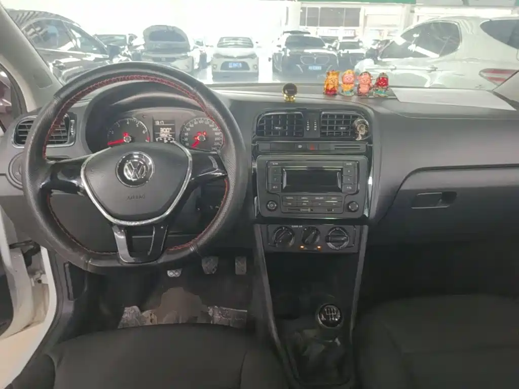 Volkswagen Polo — миниатюра 10