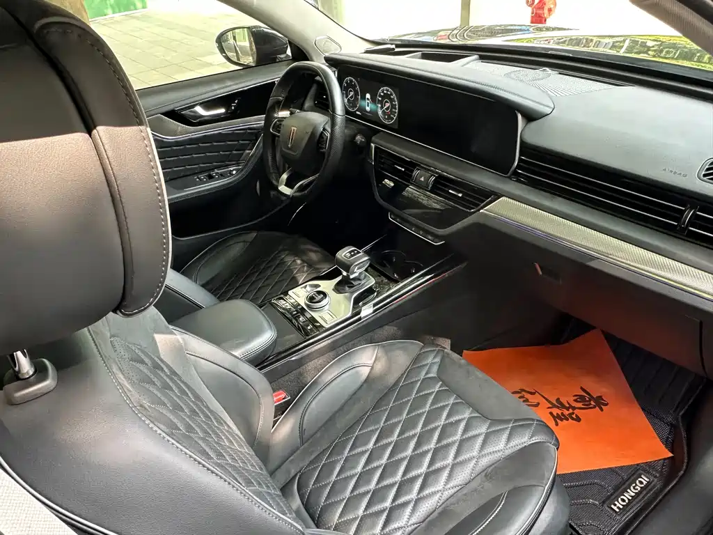 Hongqi HS5 2019 2.0T