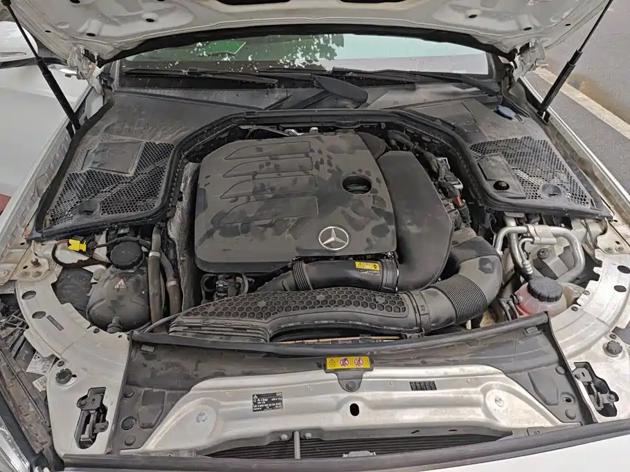 Mercedes-Benz C-Class — миниатюра 10