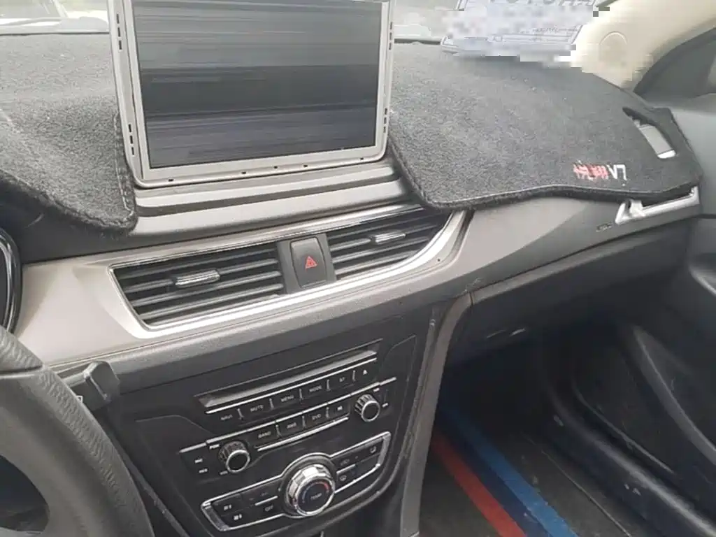 Changan V7 — миниатюра 18