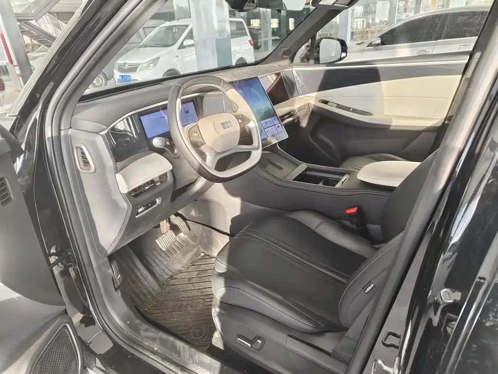 GEELY GALAXY GALAXY L7