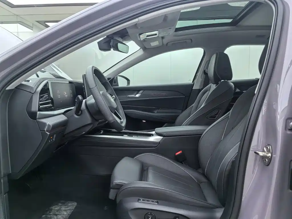 Volkswagen Passat — миниатюра 6