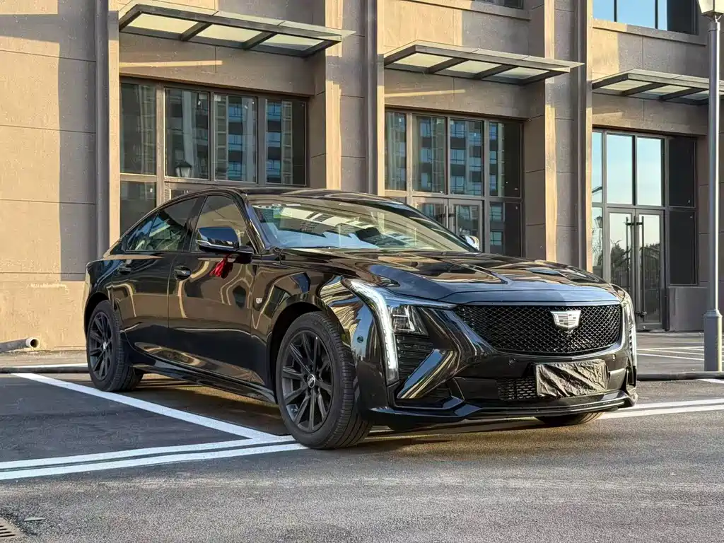 Cadillac CT5 2025 28T