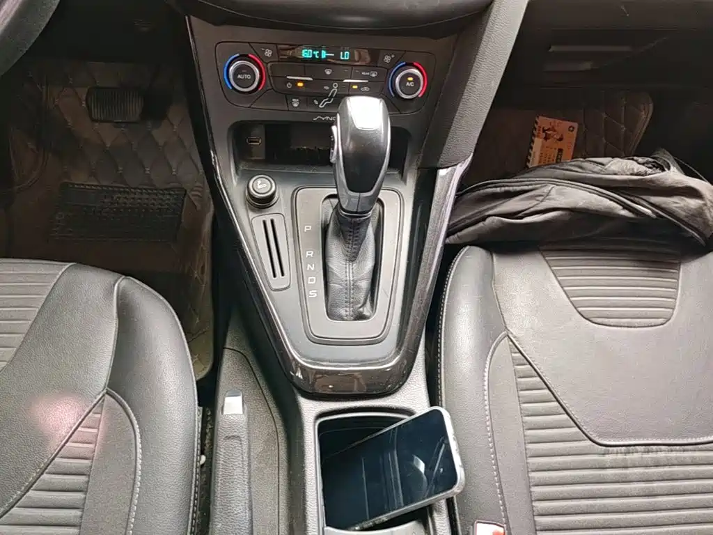 Ford Focus — миниатюра 14