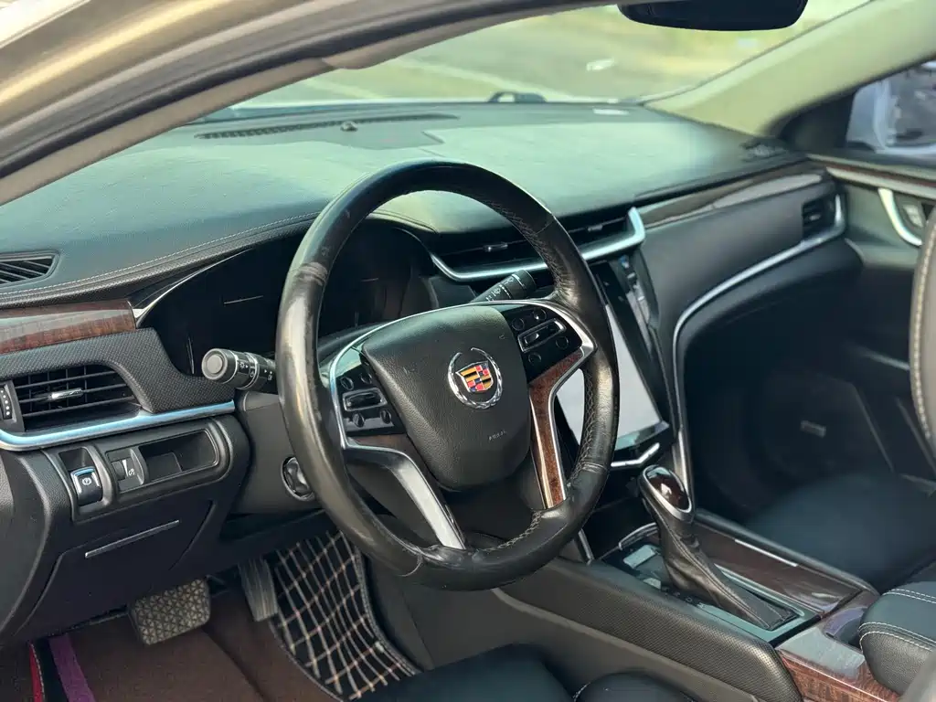 Cadillac XTS — миниатюра 12