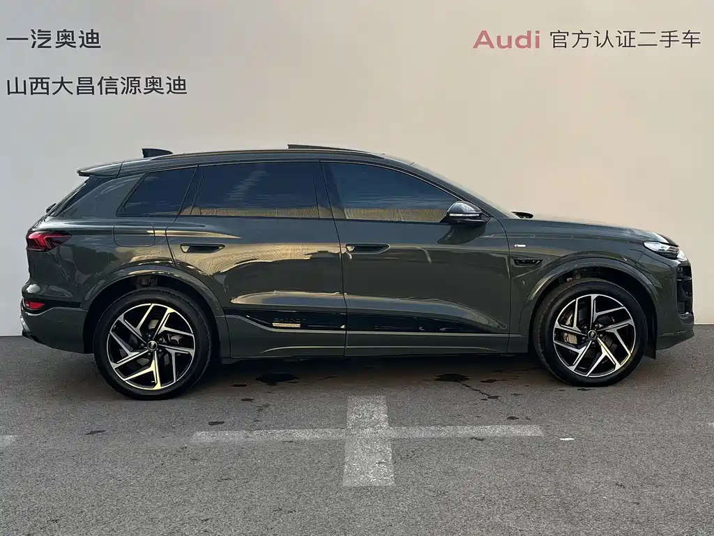 Audi Q6L e-tron — миниатюра 4