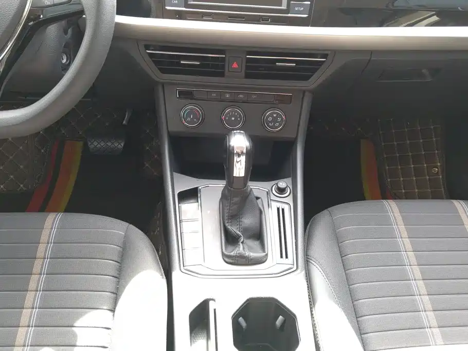 Volkswagen Lavida — миниатюра 16