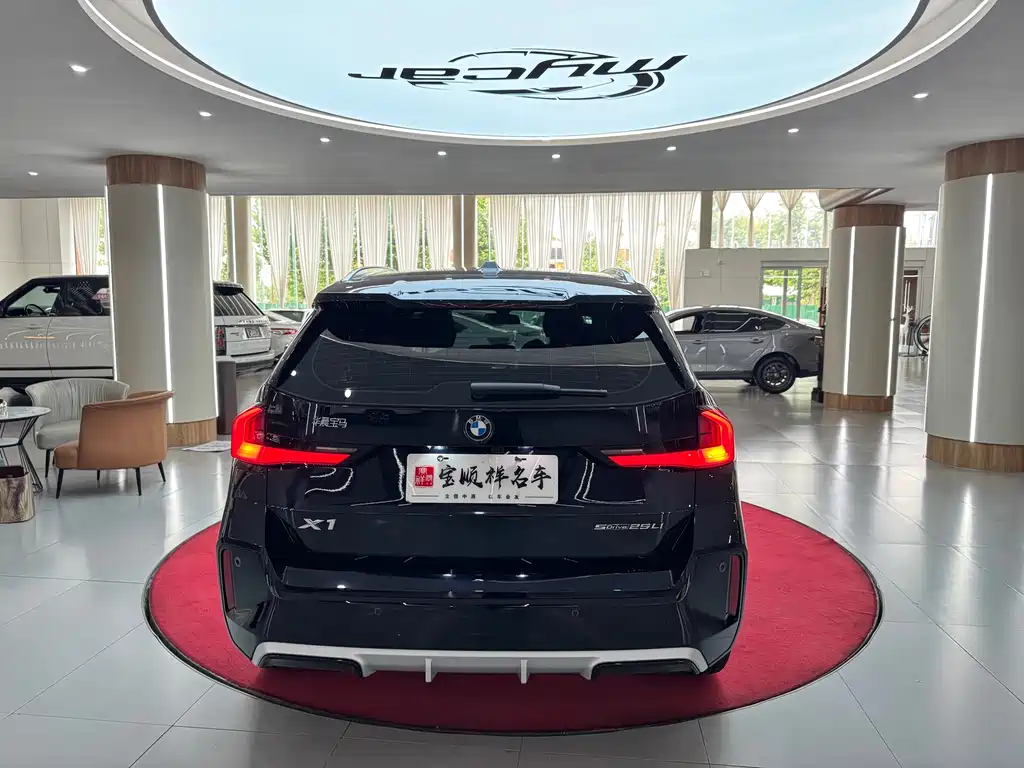 BMW X1 2025 sDrive25Li M Sport