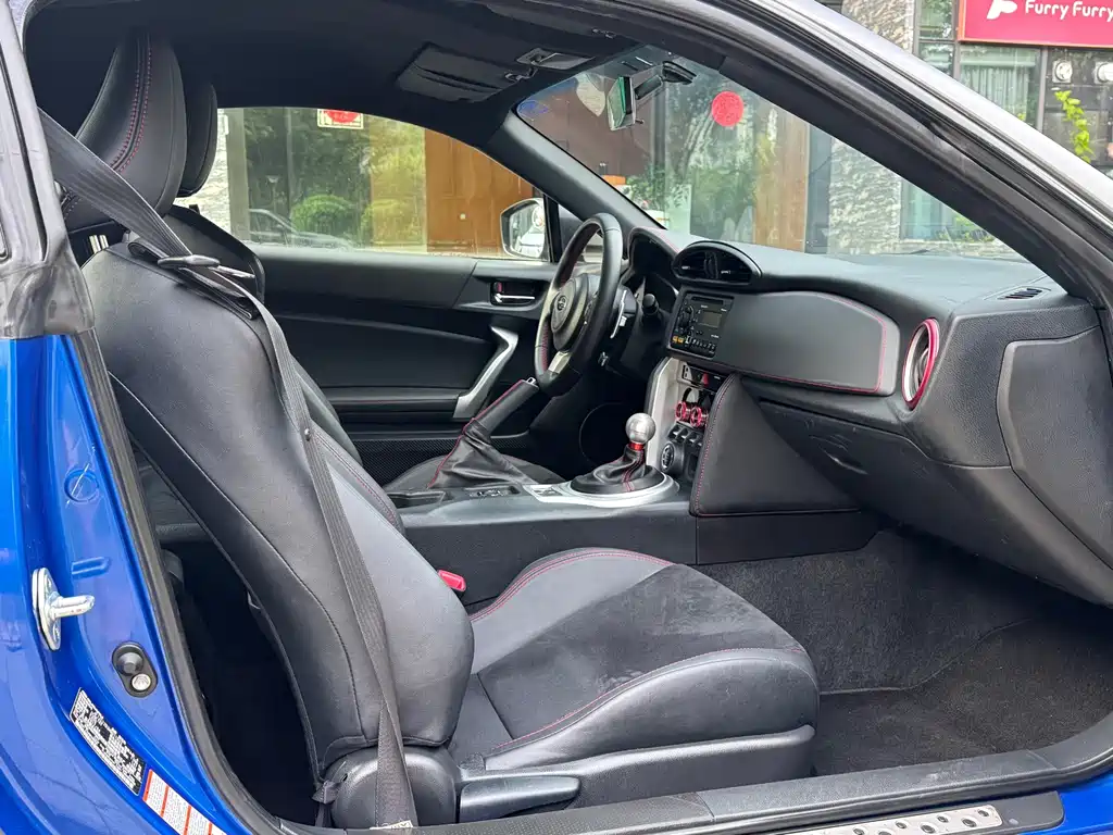 Subaru BRZ — миниатюра 11