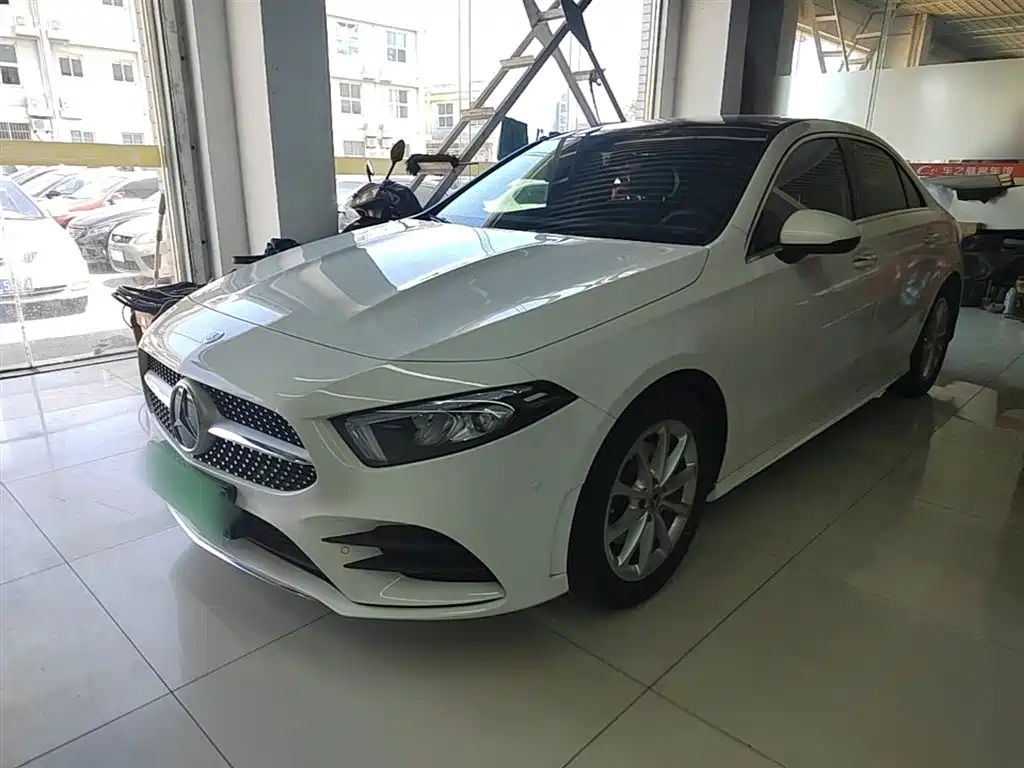 Mercedes-Benz A-Class 2021