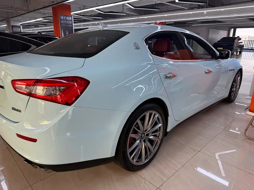 Maserati Ghibli — миниатюра 4