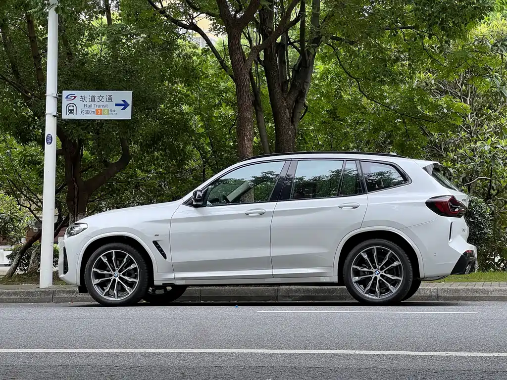 BMW X3 — миниатюра 7