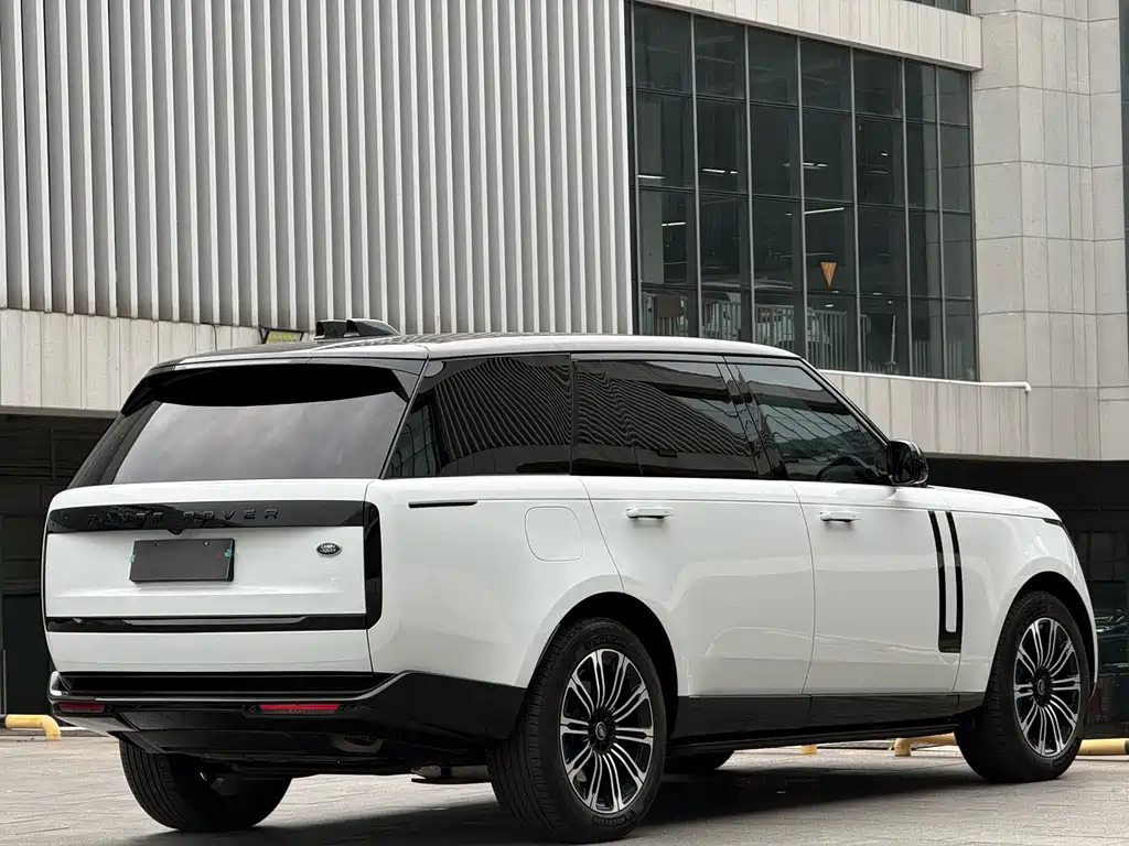 Land Rover Range Rover — миниатюра 11