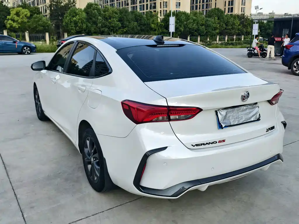 Buick Verano — миниатюра 4